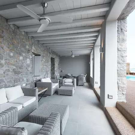 The Mykonist Seaside Villas & Suites Ornos By Amaris Tatil Evi